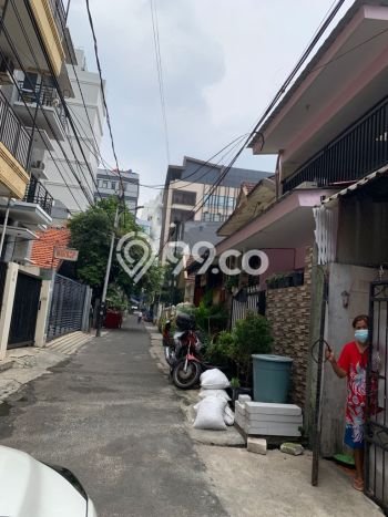 Siap Huni Hunian Elit 5 Kamar di Tanah Abang Dekat ke Mana Pun Siap Huni Hunian Elit 5 Kamar di Tanah Abang Dekat ke Mana Pun