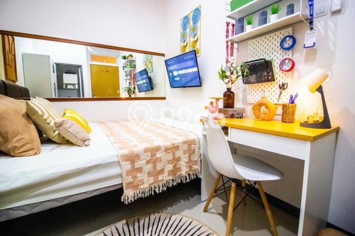 Kos-kosan Dijual di Grogol Jakarta Barat Luas 330m2 Kos-kosan Dijual di Grogol Jakarta Barat Luas 330m2