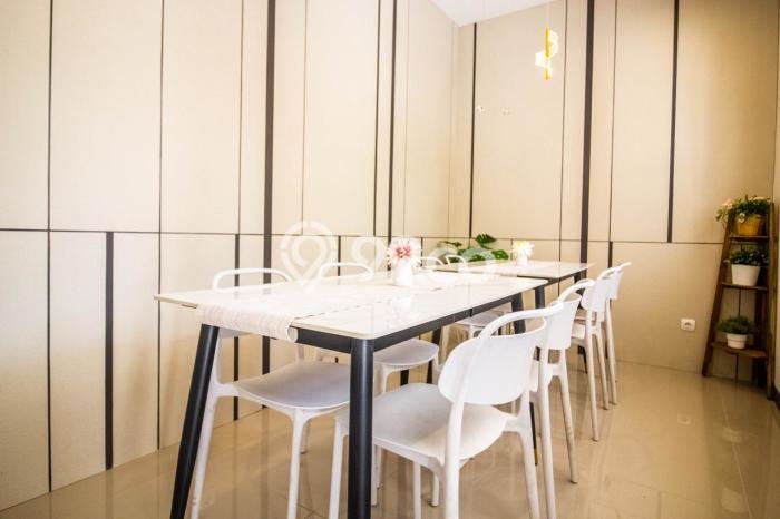 Kos-kosan Dijual di Grogol Jakarta Barat Luas 330m2 Kos-kosan Dijual di Grogol Jakarta Barat Luas 330m2