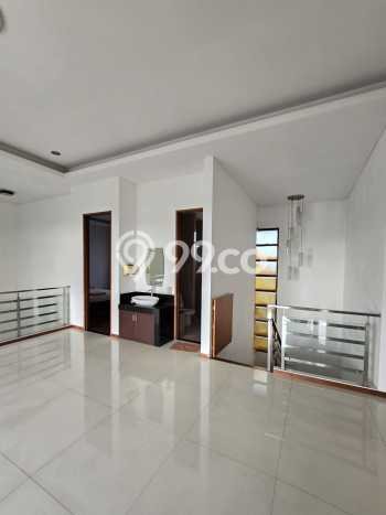 Dijual Rumah Mewah Megah Dengan View Cantik di Bandung Utara, Bandung Dijual Rumah Mewah Megah Dengan View Cantik di Bandung Utara, Bandung