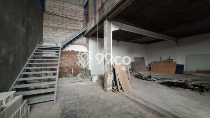 Dijual Gudang di Padalarang Bandung Barat LT 900m2 / LB 900m2 Dijual Gudang di Padalarang Bandung Barat LT 900m2 / LB 900m2