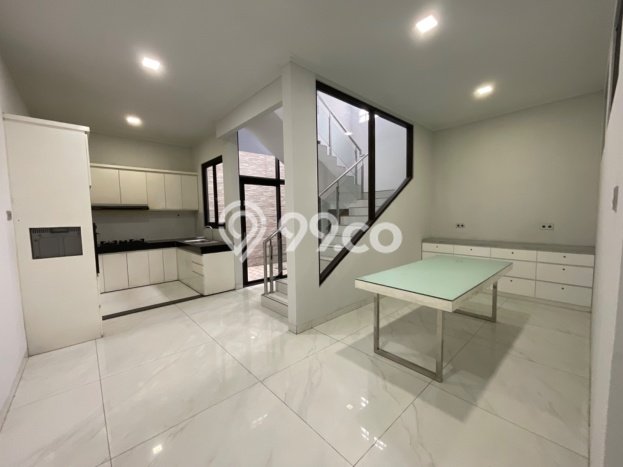 Rumah Sewa Bandung LT 170m2 LB 400m2 Kawasan Bandung Kota Rumah Sewa Bandung LT 170m2 LB 400m2 Kawasan Bandung Kota