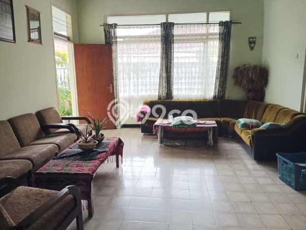 Rumah Elit LB 250m2 Siap Huni Desain Elegan di Bandung Utara, Bandung Rumah Elit LB 250m2 Siap Huni Desain Elegan di Bandung Utara, Bandung