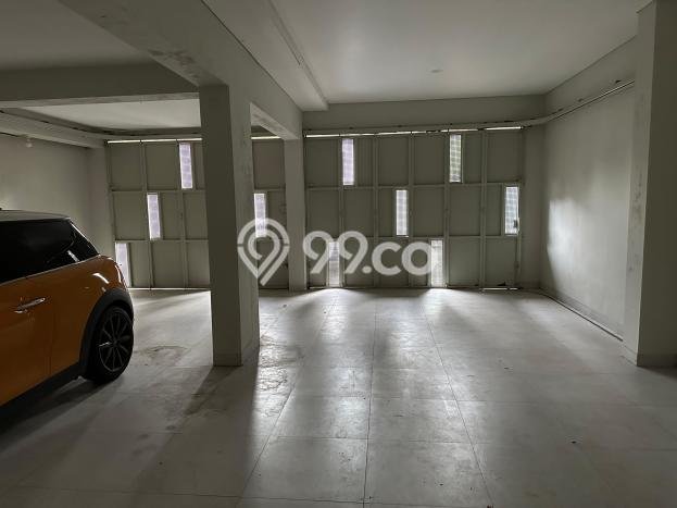 Rumah Elit LB 360m2 Siap Pakai Desain Elegan di Bandung Utara, Bandung Rumah Elit LB 360m2 Siap Pakai Desain Elegan di Bandung Utara, Bandung
