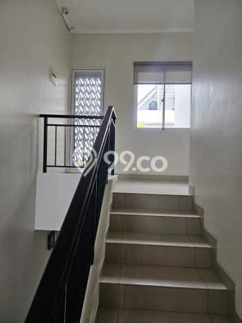 Jarang Ada! Rumah Kontrakan 3 Kamar Nyaman Siap Huni Summarecon Bandung Jarang Ada! Rumah Kontrakan 3 Kamar Nyaman Siap Huni Summarecon Bandung