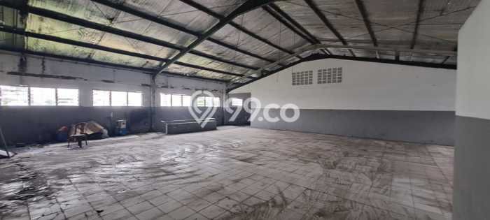 Unit Gudang Disewakan di Bandung Selatan di Area Ramai & Strategis Unit Gudang Disewakan di Bandung Selatan di Area Ramai & Strategis