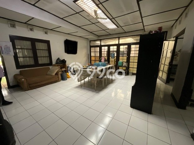 Hunian Mewah LB 130m2 Siap Huni Desain Elegan di Bandung Kota, Bandung Hunian Mewah LB 130m2 Siap Huni Desain Elegan di Bandung Kota, Bandung