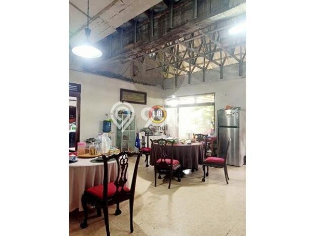 Siap Huni Rumah Mewah 6 Kamar di Semarang Timur Dekat ke Mana Saja Siap Huni Rumah Mewah 6 Kamar di Semarang Timur Dekat ke Mana Saja