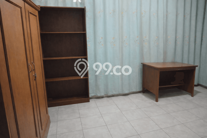 Dijual Cepat Rumah Bagus Siap Huni LB 192m2 di Ciledug, Tangerang Dijual Cepat Rumah Bagus Siap Huni LB 192m2 di Ciledug, Tangerang