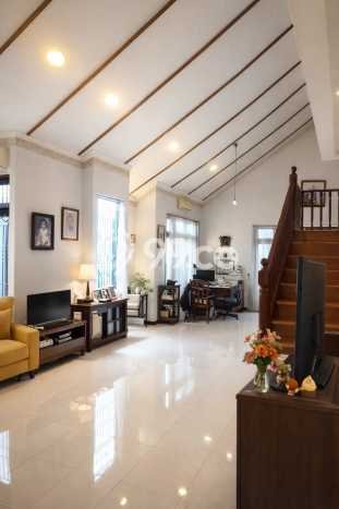 Hot Offer Hunian Premium Ideal dan Luas di Ciputat, Tangerang Selatan Hot Offer Hunian Premium Ideal dan Luas di Ciputat, Tangerang Selatan