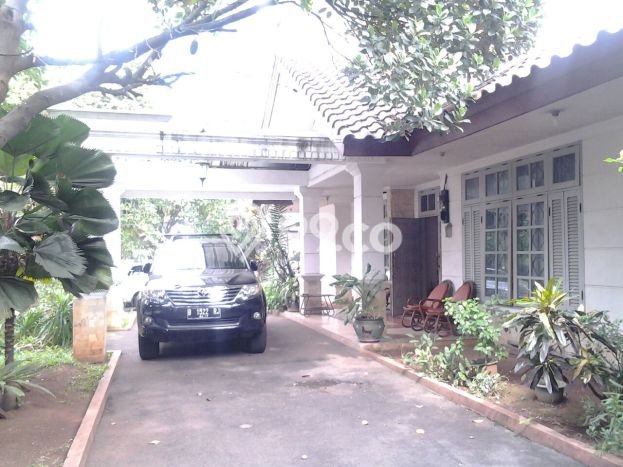 Dijual Rumah Mewah Exclusive di Kebayoran Baru, Jakarta Selatan Dijual Rumah Mewah Exclusive di Kebayoran Baru, Jakarta Selatan
