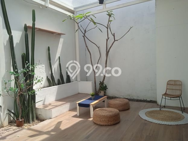 For Sale! Premium House LT 181m2 Desain Modern di Lebak Bulus For Sale! Premium House LT 181m2 Desain Modern di Lebak Bulus
