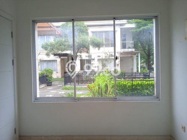 Dijual Rumah Mewah Exclusive di Lebak Bulus, Jakarta Selatan Dijual Rumah Mewah Exclusive di Lebak Bulus, Jakarta Selatan