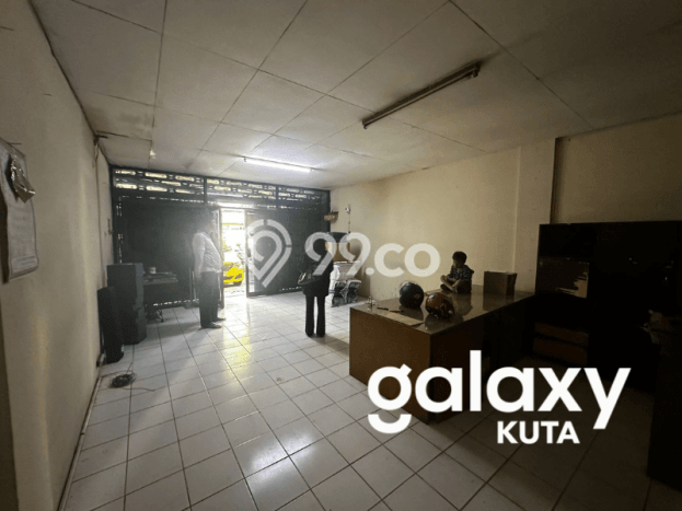 Ruko disewakan di Denpasar Barat Denpasar dengan luas bangunan 200m2 Ruko disewakan di Denpasar Barat Denpasar dengan luas bangunan 200m2