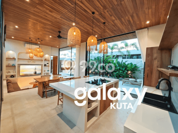 HOT DEAL! Vila Kawasan , Luas 250m2m², Area Strategis HOT DEAL! Vila Kawasan , Luas 250m2m², Area Strategis