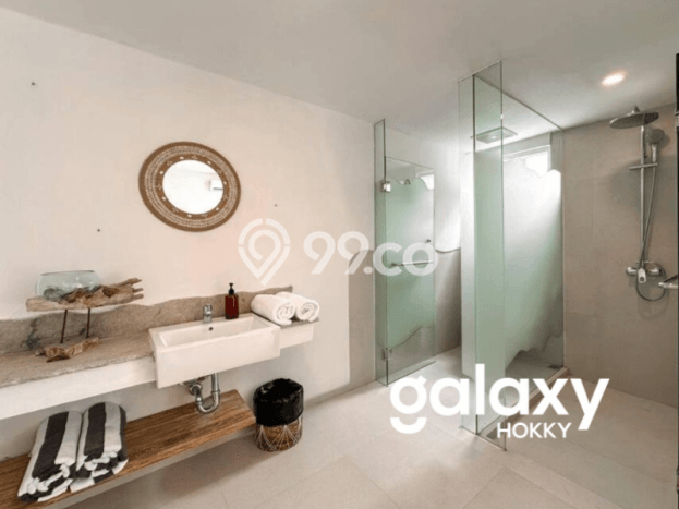 FOR SALE! Vila Kawasan , Luas 286m2m², Posisi Premium FOR SALE! Vila Kawasan , Luas 286m2m², Posisi Premium
