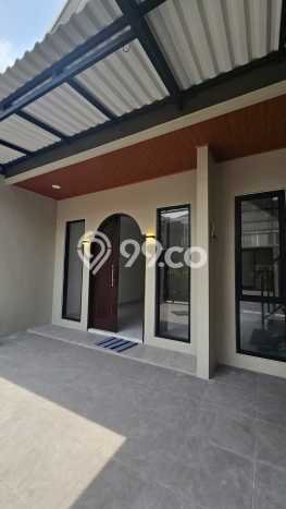 Lokasi strategis! Rumah siap huni disewakan di Cakung LB 150m2 Lokasi strategis! Rumah siap huni disewakan di Cakung LB 150m2