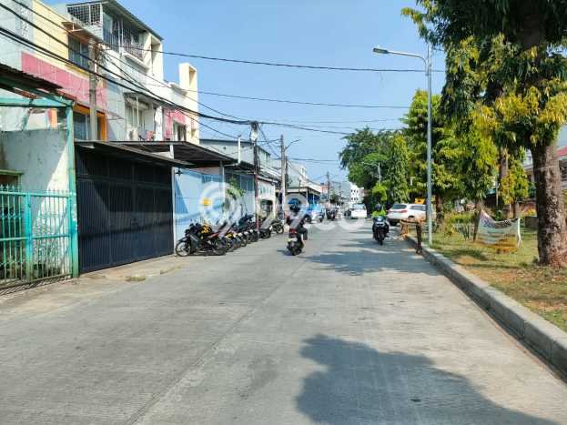 Rumah Elit Modern Siap Huni di Kedoya Utara Jakarta Barat Rumah Elit Modern Siap Huni di Kedoya Utara Jakarta Barat