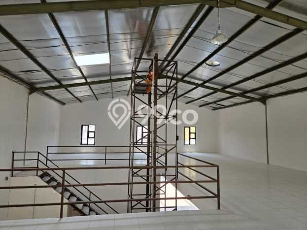 LOKASI PREMIUM! Gudang di Kosambi, Luas 540m2m², Mainroad, Kawasan Bisnis LOKASI PREMIUM! Gudang di Kosambi, Luas 540m2m², Mainroad, Kawasan Bisnis