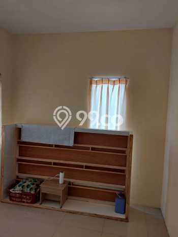 Rumah Strategis Modern Lb 90m2 di Pamulang, Tangerang Selatan Rumah Strategis Modern Lb 90m2 di Pamulang, Tangerang Selatan