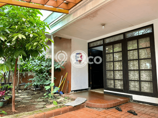 Rumah Modern 3 KT di Bintaro Jakarta Selatan Unfurnished Rumah Modern 3 KT di Bintaro Jakarta Selatan Unfurnished