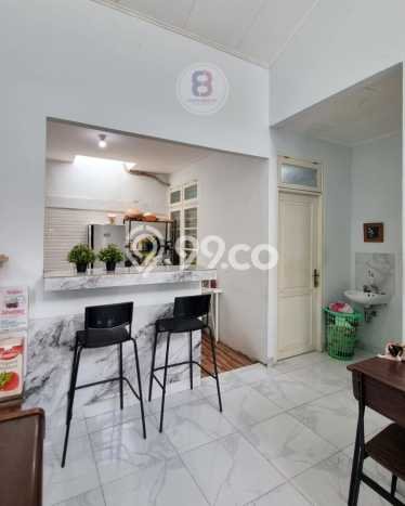 Rumah Luas Asri 2 KT Siap Pakai di Bintaro Tangerang Selatan Rumah Luas Asri 2 KT Siap Pakai di Bintaro Tangerang Selatan