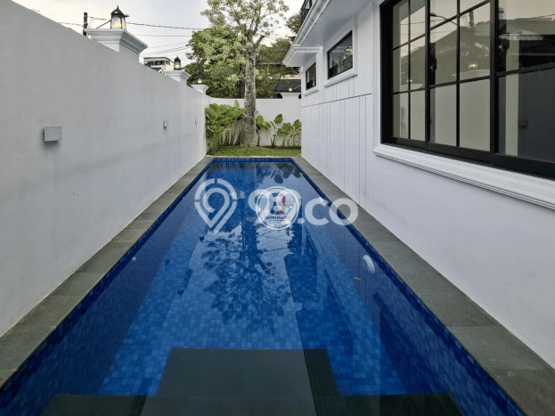 Hunian Mewah LB 350m2 Siap Pakai Desain Elegan di Bintaro, Tangerang Selatan Hunian Mewah LB 350m2 Siap Pakai Desain Elegan di Bintaro, Tangerang Selatan