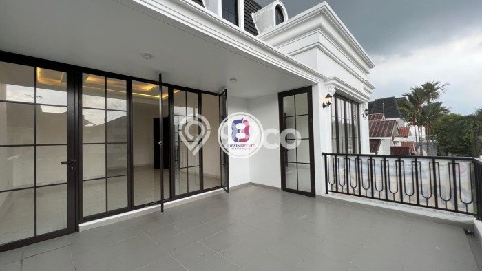 For Sale! Luxury House LT 241m2 Desain Modern di Bintaro For Sale! Luxury House LT 241m2 Desain Modern di Bintaro