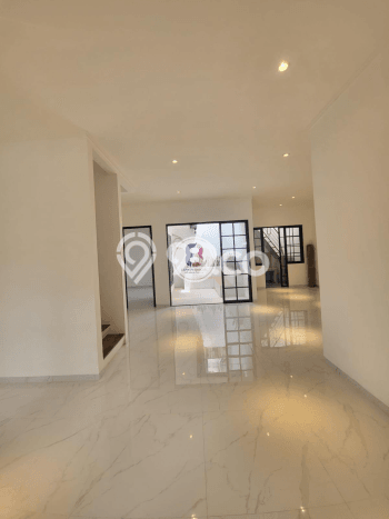 Rumah Luxury Modern Siap Huni di Bintaro Tangerang Selatan Rumah Luxury Modern Siap Huni di Bintaro Tangerang Selatan
