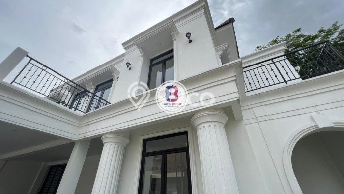 Dijual Rumah Mewah Megah Dengan View Eksklusif di Bintaro, Tangerang Selatan Dijual Rumah Mewah Megah Dengan View Eksklusif di Bintaro, Tangerang Selatan