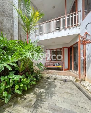 Rumah Elit Modern Siap Huni di Bintaro Tangerang Selatan Rumah Elit Modern Siap Huni di Bintaro Tangerang Selatan