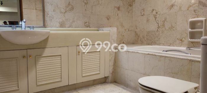 Dijual Apartemen Prestisius di Gatot Subroto 3 Kamar & 2 Kamar Mandi Dijual Apartemen Prestisius di Gatot Subroto 3 Kamar & 2 Kamar Mandi