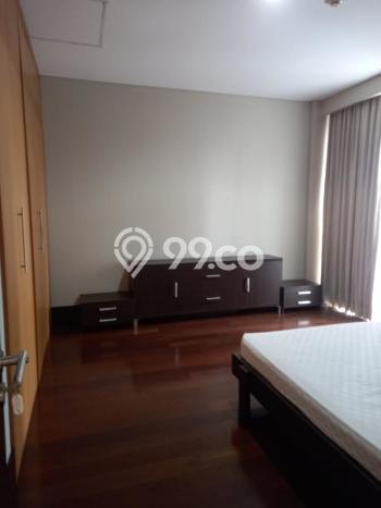 Disewakan Apartemen Terjangkau 3 BR di Gatot Subroto Jakarta Selatan Disewakan Apartemen Terjangkau 3 BR di Gatot Subroto Jakarta Selatan
