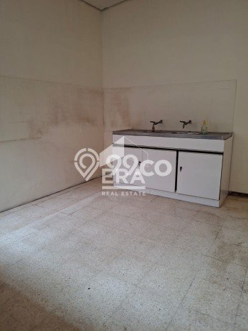 Jual Rumah Strategis Bagus Punya 5 KT di Semarang Barat Semarang - Jual Rumah Strategis Bagus Punya 5 KT di Semarang Barat Semarang -