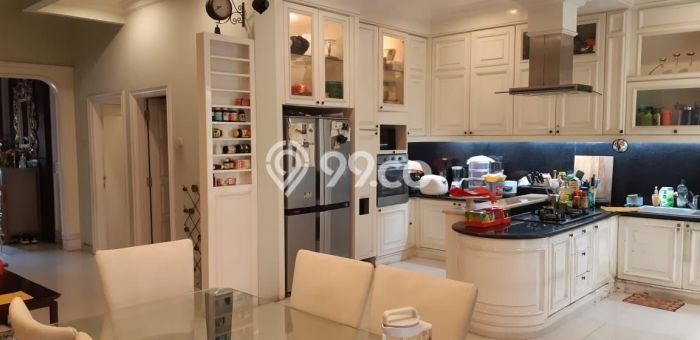 Dijual Rumah Mewah Elegan Dengan View Eksklusif di Pluit, Jakarta Utara Dijual Rumah Mewah Elegan Dengan View Eksklusif di Pluit, Jakarta Utara
