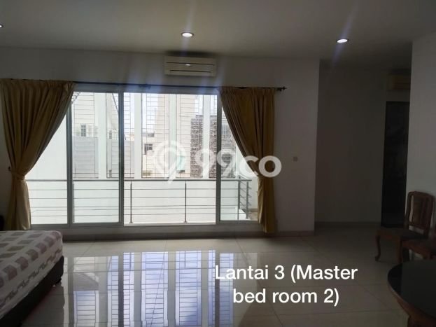 Jual Rumah Luas Megah Dengan View Eksklusif di Pluit, Jakarta Utara Jual Rumah Luas Megah Dengan View Eksklusif di Pluit, Jakarta Utara