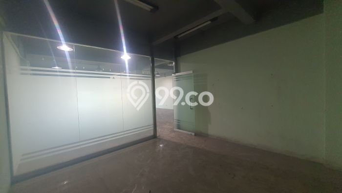 Ruko Dijual di Prime Area Jakarta Utara Luas 720m2 Ruko Dijual di Prime Area Jakarta Utara Luas 720m2