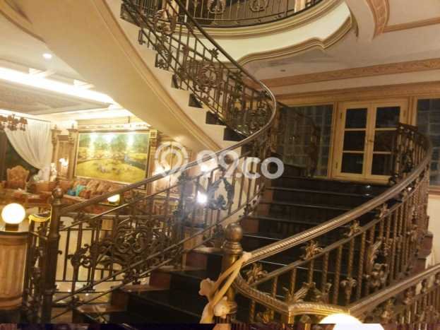 Hunian Elit LB 1260m2 Siap Pakai Desain Elegan di Pluit, Jakarta Utara Hunian Elit LB 1260m2 Siap Pakai Desain Elegan di Pluit, Jakarta Utara