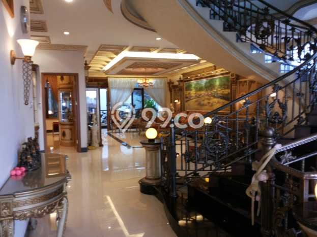 Hunian Elit LB 1260m2 Siap Pakai Desain Elegan di Pluit, Jakarta Utara Hunian Elit LB 1260m2 Siap Pakai Desain Elegan di Pluit, Jakarta Utara