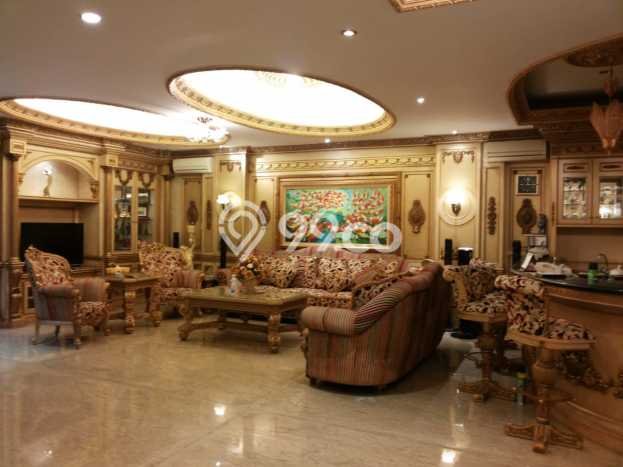Hunian Elit LB 1260m2 Siap Pakai Desain Elegan di Pluit, Jakarta Utara Hunian Elit LB 1260m2 Siap Pakai Desain Elegan di Pluit, Jakarta Utara
