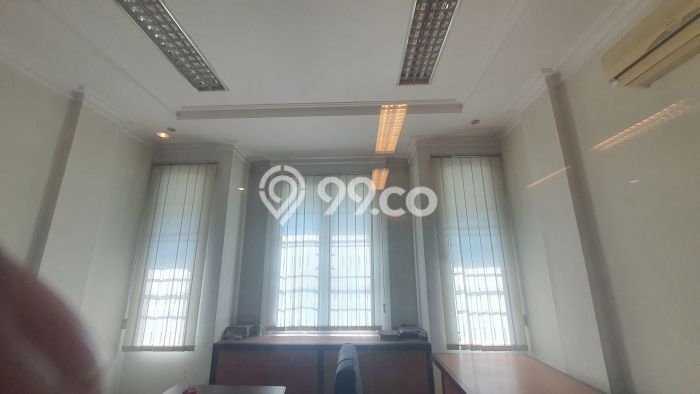 Ruko Dijual di Jakarta Utara LT 195m2 & LB 850m2 Lokasi Terbaik! Ruko Dijual di Jakarta Utara LT 195m2 & LB 850m2 Lokasi Terbaik!
