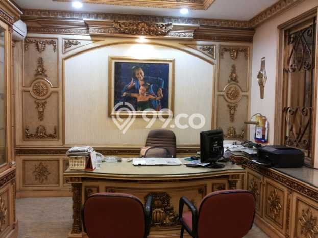 Hunian Elit LB 1260m2 Siap Pakai Desain Elegan di Pluit, Jakarta Utara Hunian Elit LB 1260m2 Siap Pakai Desain Elegan di Pluit, Jakarta Utara