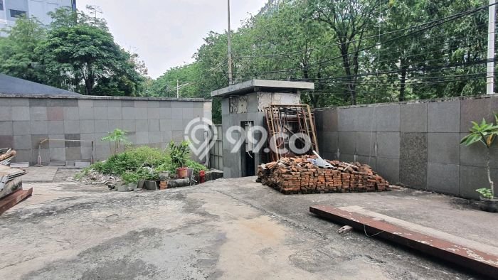 Kantor Dijual di Prime Area Jakarta Barat Luas 8100m2 Kantor Dijual di Prime Area Jakarta Barat Luas 8100m2