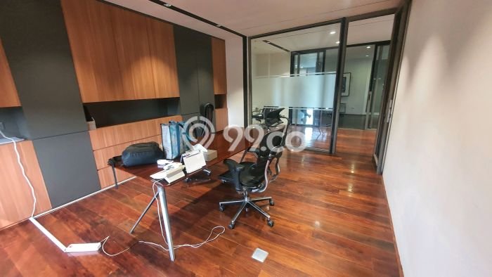 Unit Ruko Dijual di Jakarta Utara LT 300m2 & LB 1000m2 Unit Ruko Dijual di Jakarta Utara LT 300m2 & LB 1000m2
