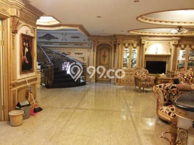 Hunian Elit LB 1260m2 Siap Pakai Desain Elegan di Pluit, Jakarta Utara Hunian Elit LB 1260m2 Siap Pakai Desain Elegan di Pluit, Jakarta Utara