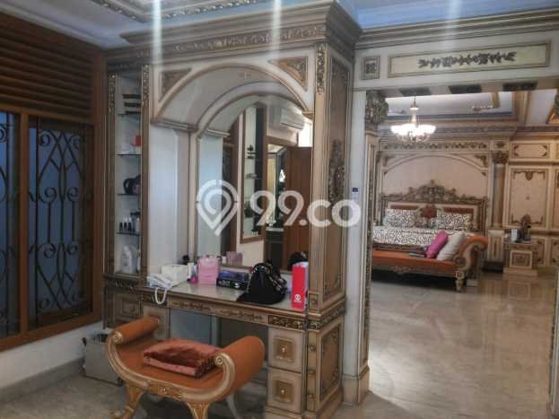 Hunian Elit LB 1260m2 Siap Pakai Desain Elegan di Pluit, Jakarta Utara Hunian Elit LB 1260m2 Siap Pakai Desain Elegan di Pluit, Jakarta Utara