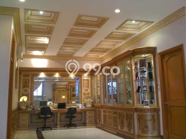 Hunian Elit LB 1260m2 Siap Pakai Desain Elegan di Pluit, Jakarta Utara Hunian Elit LB 1260m2 Siap Pakai Desain Elegan di Pluit, Jakarta Utara