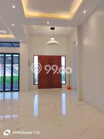 Dijual Cepat Rumah Favorit Siap Huni LB 200m2 di Batam Centre, Batam Dijual Cepat Rumah Favorit Siap Huni LB 200m2 di Batam Centre, Batam