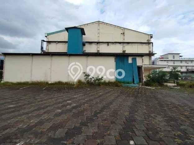 Unit Kantor Dijual di Surabaya LT 10293m2 & LB 10292m2 Unit Kantor Dijual di Surabaya LT 10293m2 & LB 10292m2