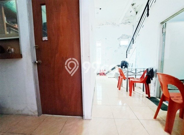 Unit Ruko Dijual di Batam LT 93m2 & LB 280m2 Unit Ruko Dijual di Batam LT 93m2 & LB 280m2